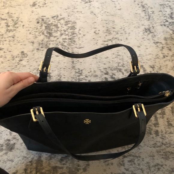 Black Tory Burch Robinson Tote - Picture 2 of 3